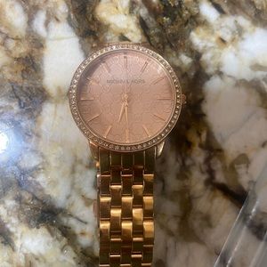 Michael Kors rose gold watch
